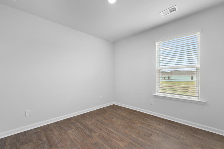 Spacious, unfurnished interior of a new home in Center Pointe, Santee (Image 13).