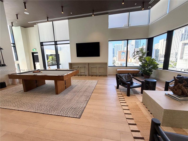 Community amenities in , Miami (Image 23).