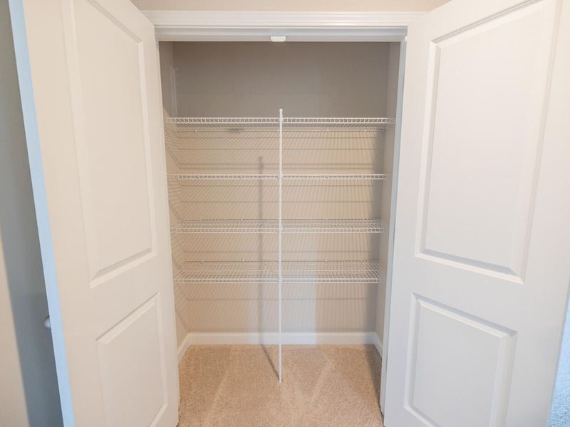 Spacious, unfurnished interior of a new home in Woodland Crossing, Zebulon (Image 13).