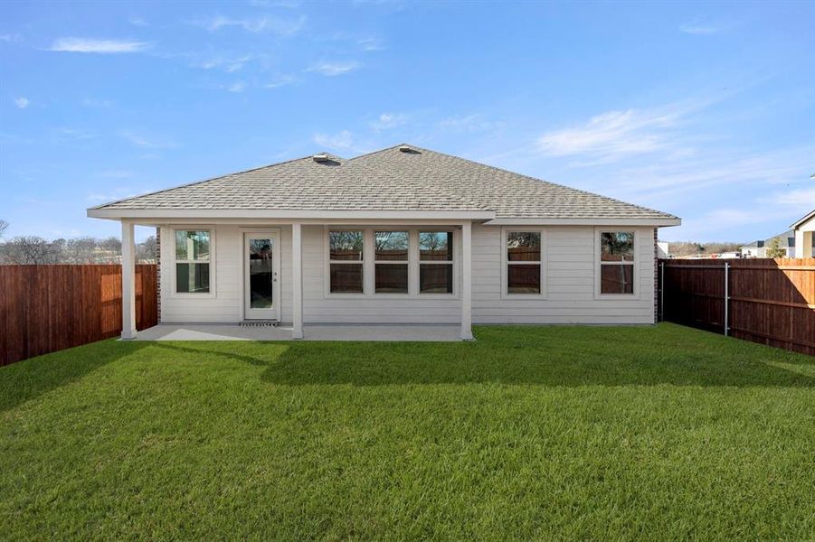 26. 7704 Kingfisher - Back