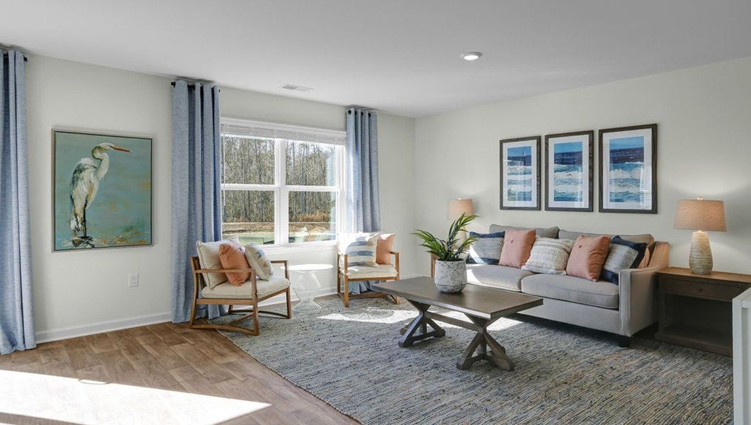 Furnished interior view inside a new home in Holly Oaks, Statesboro (Image 9).