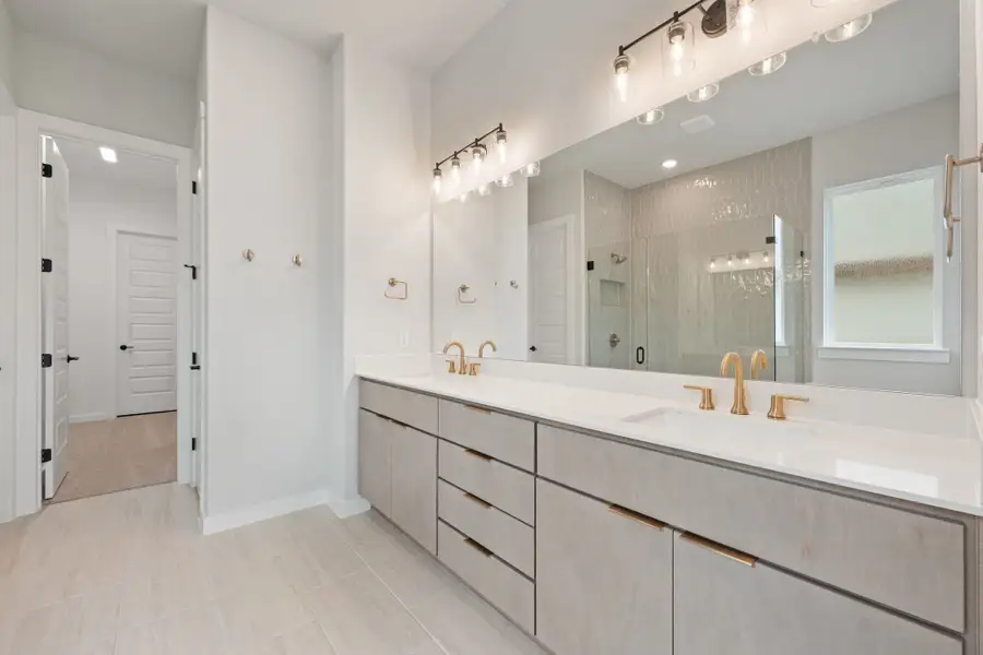 Furnished interior view inside a new home in Park Central, Georgetown (Image 16).