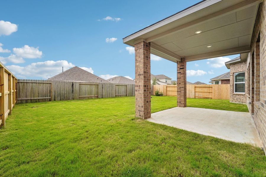Exterior details and patio area of a home in Southwinds, Baytown (Image 2). Exterior details and patio area of a home in Southwinds, Baytown (Image 2).