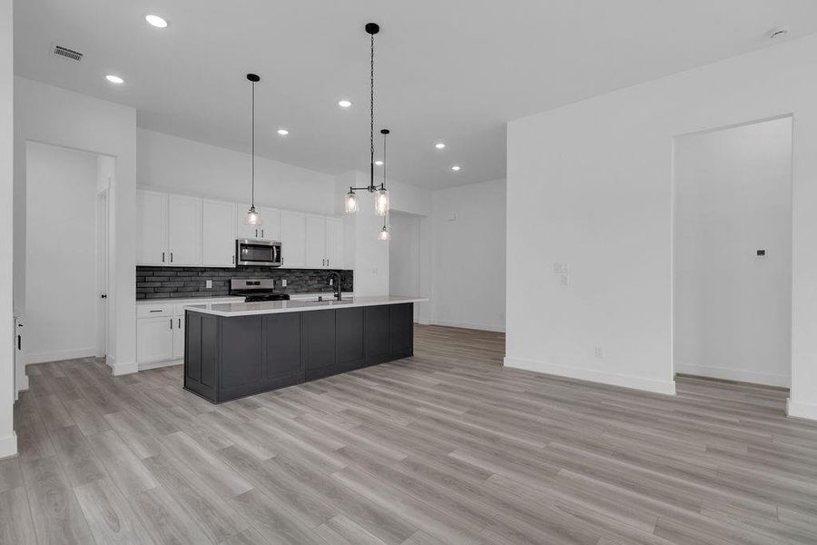 Representative photo of the kitchen Representative photo of the kitchen