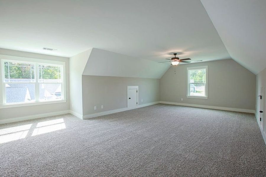 Representative unfurnished interior of a home built from the Woodbury by Dustin Shaw Homes in Durham Estates, Sharpsburg (Image 34). Representative unfurnished interior of a home built from the Woodbury by Dustin Shaw Homes in Durham Estates, Sharpsburg (Image 34).