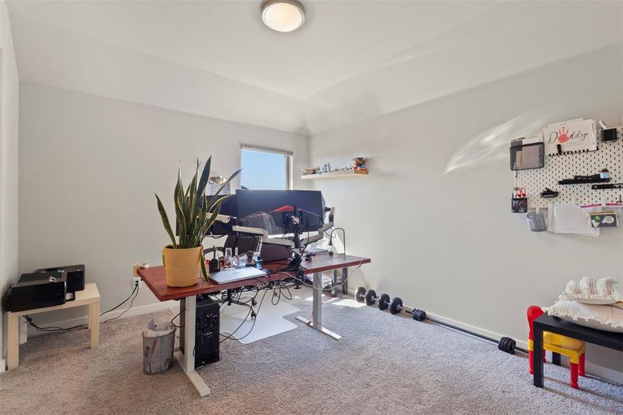 Office featuring carpet Office featuring carpet