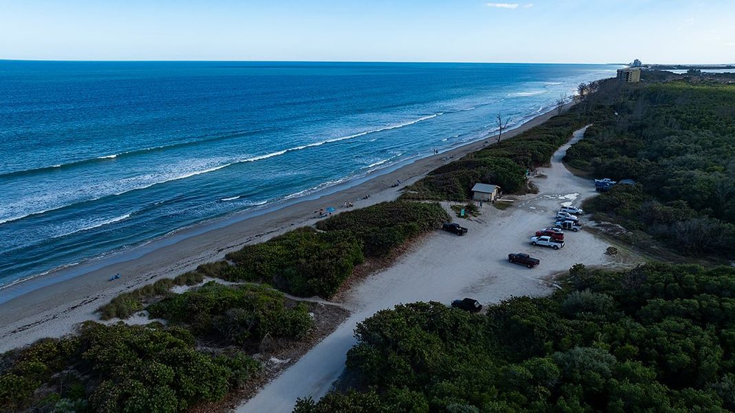 Natural landscape and outdoor views near Veranda Oaks in Port St. Lucie (Image 103).