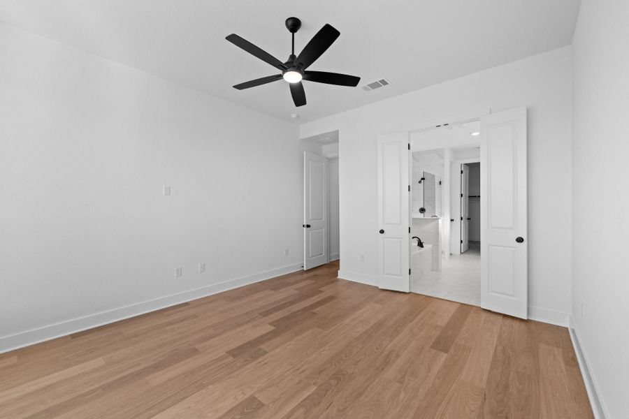 4br New Home in Pflugerville, TX.  - Slide 20