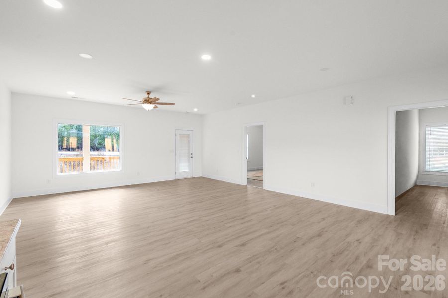 Spacious, unfurnished interior of a new home in , Monroe (Image 11).