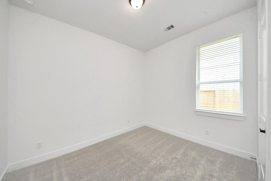 Spacious, unfurnished interior of a new home in Meridiana 50's, Manvel (Image 23).
