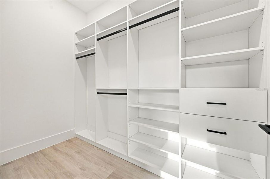 Image 37 of a home in .