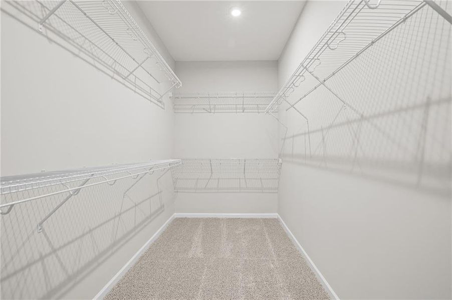 Spacious, unfurnished interior of a new home in Laurel Farms, Dallas (Image 14).