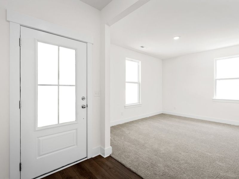 Spacious, unfurnished interior of a new home in Woods Crossing, Gallatin (Image 14).