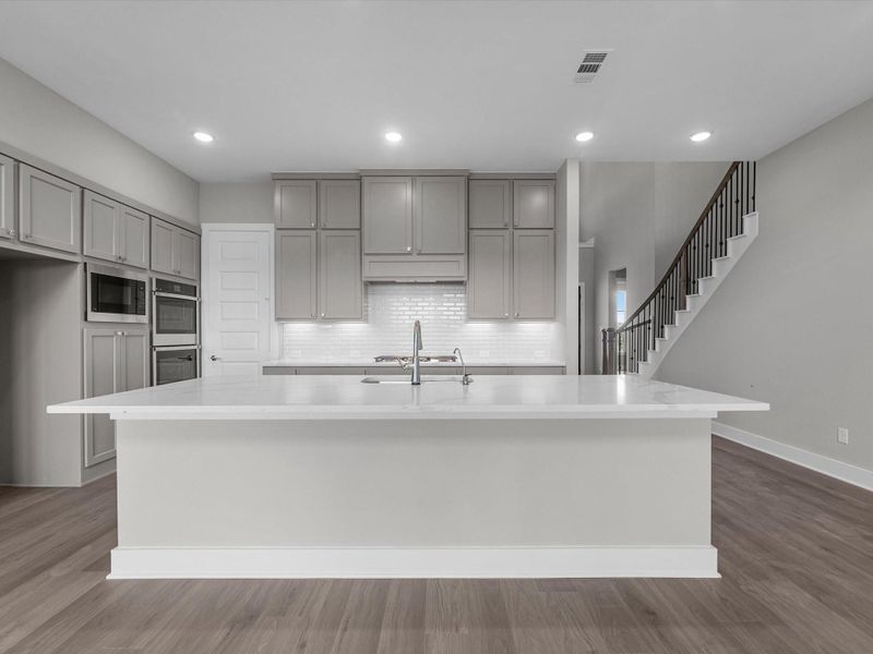 Furnished interior view inside a new home in Sienna 60’, Missouri City (Image 9).