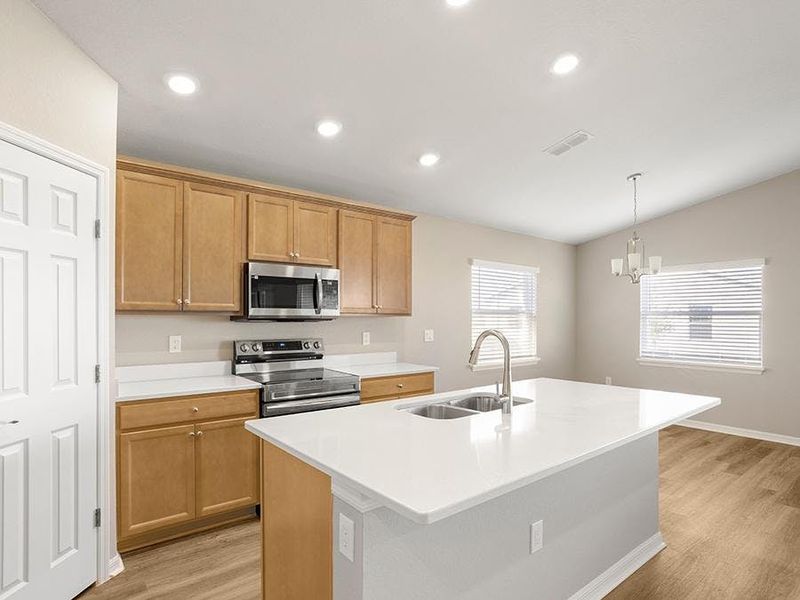 ... to classic wood - Sophia by Highland Homes