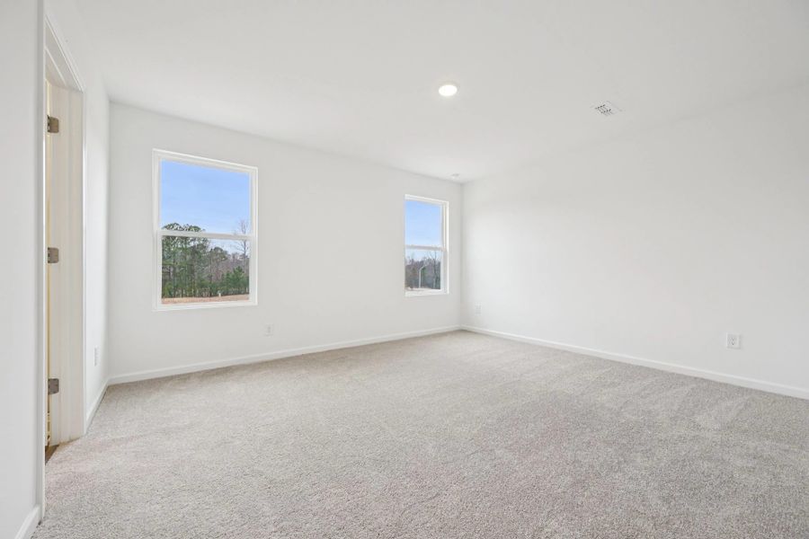 Spacious, unfurnished interior of a new home in Towns at The Point, Rolesville (Image 25).