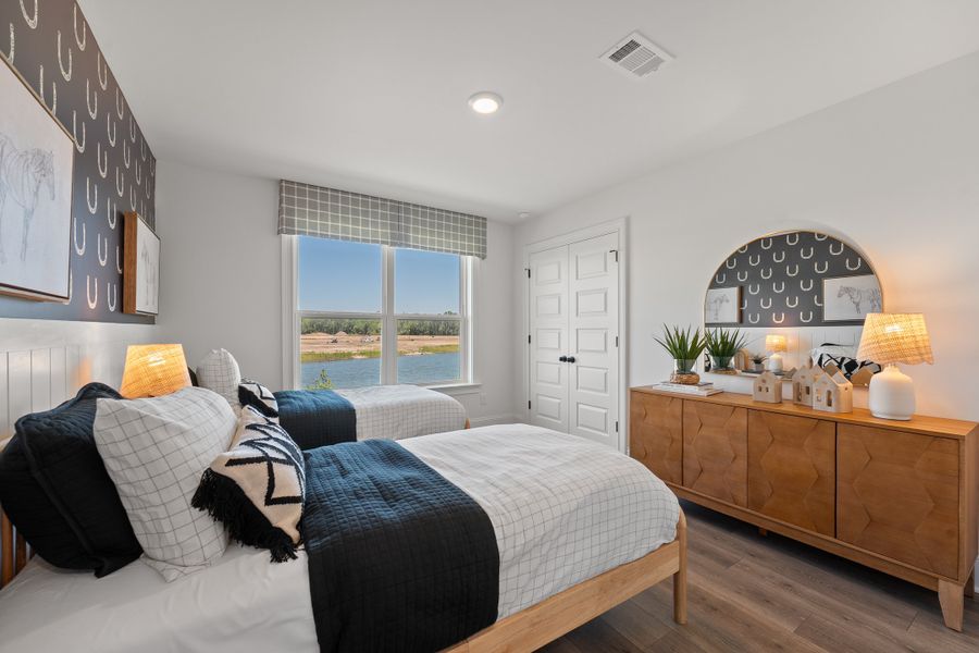 Furnished interior view inside a new home in Marshfield, Longs (Image 15).