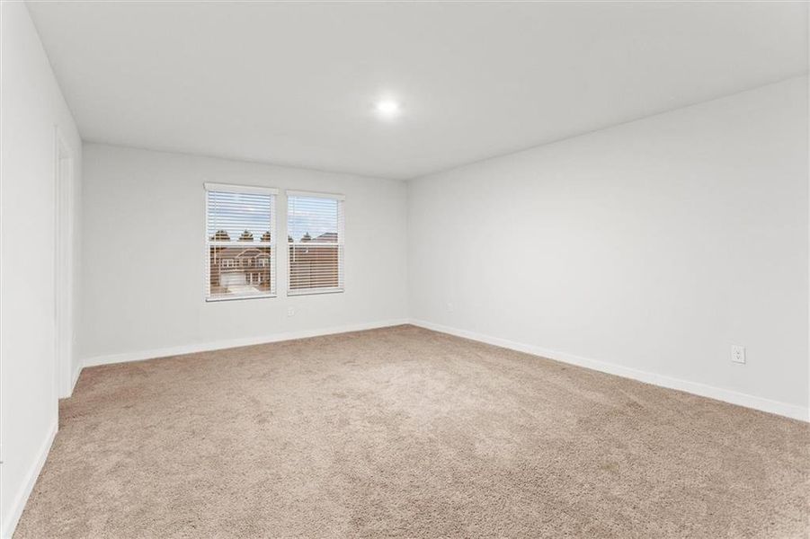 Spacious, unfurnished interior of a new home in , Grayson (Image 35).
