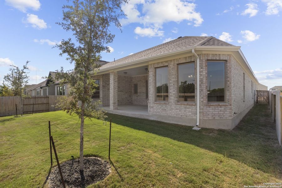 Exterior details and patio area of a home in Stillwater Ranch, San Antonio (Image 1). Exterior details and patio area of a home in Stillwater Ranch, San Antonio (Image 1).