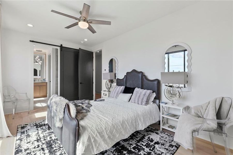 Furnished interior view inside a new home in , Atlanta (Image 33).
