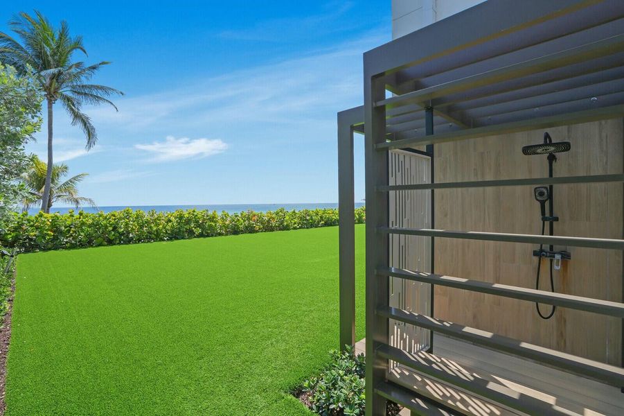 Image 83 of a home in .