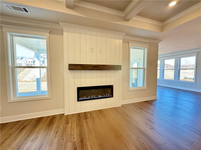 Spacious, unfurnished interior of a new home in Ponderosa Farms Reserve, Gainesville (Image 32).