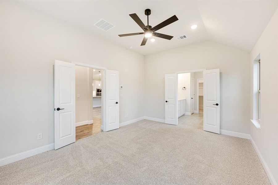 Spacious, unfurnished interior of a new home in Woodstone, Providence Village (Image 18). Spacious, unfurnished interior of a new home in Woodstone, Providence Village (Image 18).