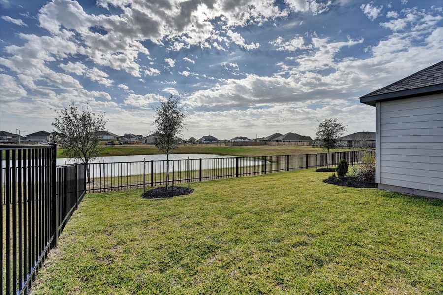 Image 35 of a home in Lago Mar  50'  &  55'.