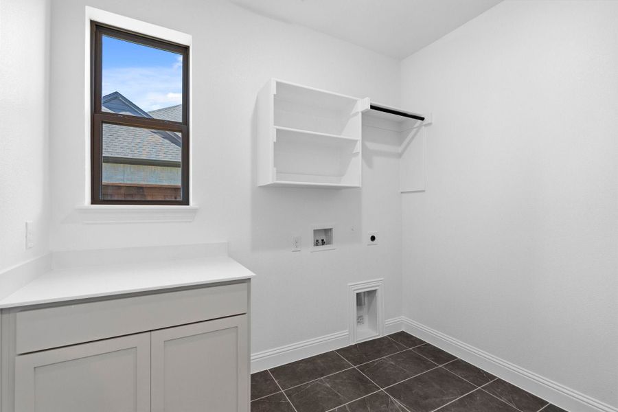 5br New Home in Mansfield, TX.  - Slide 38