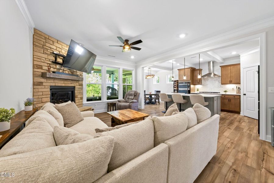 17-web-or-mls-661 Highview (11 of 12)