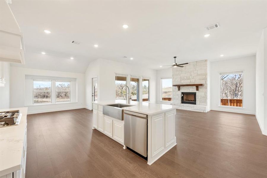 Furnished interior view inside a new home in Villages of Hurricane Creek, Anna (Image 20).