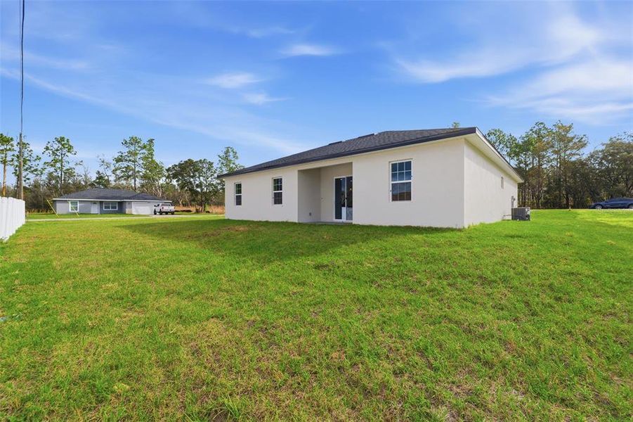 Exterior details and patio area of a home in , Ocala (Image 21).