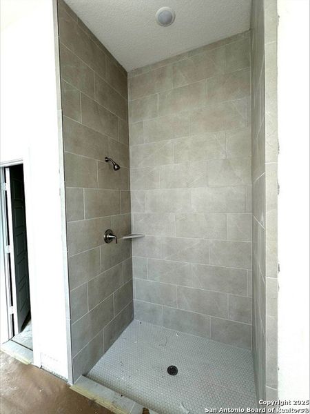 In-progress construction of a new home in Nopal Valley, San Antonio, TX (Image 10).