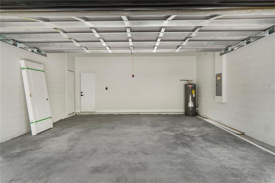 Image 37 of a home in .