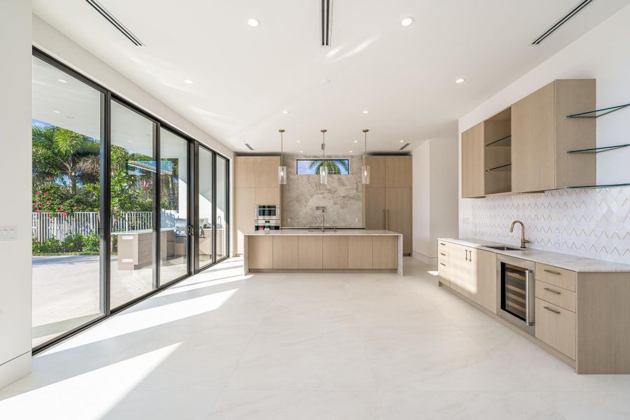 Furnished interior view inside a new home in , Pompano Beach (Image 11).