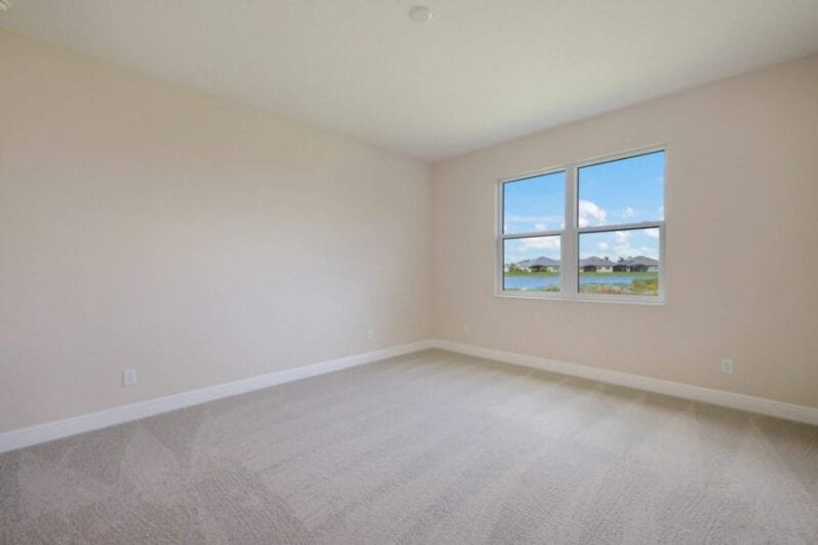 Spacious, unfurnished interior of a new home in Reflection Villas at Watercolor Place, Bradenton (Image 15).