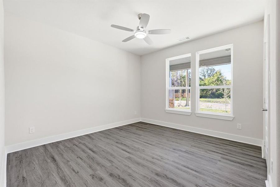 Spacious, unfurnished interior of a new home in , Terrell (Image 22).