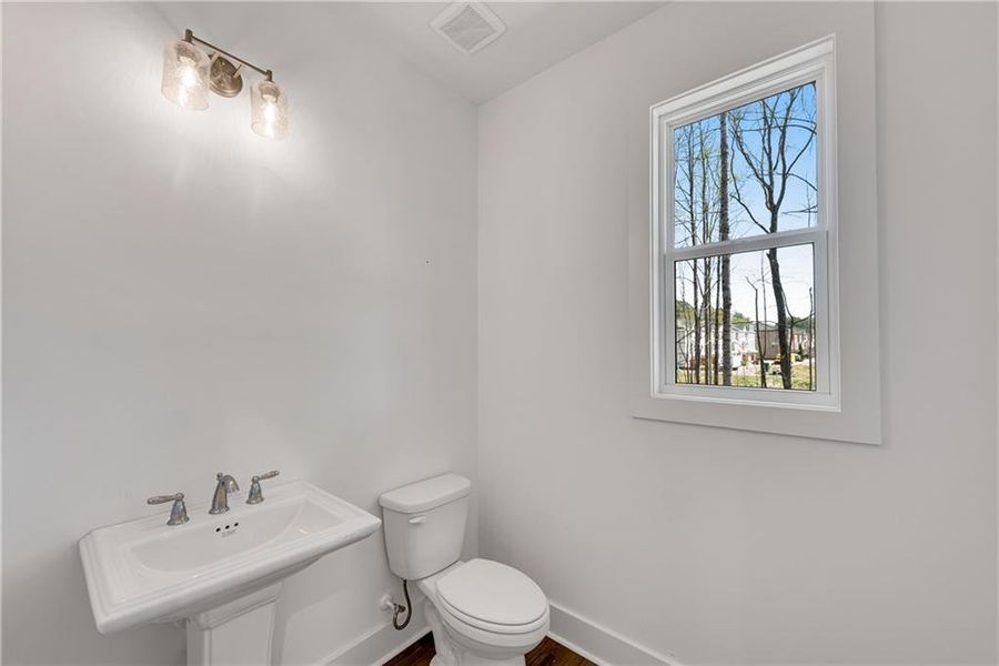 Image 22 of a home in .