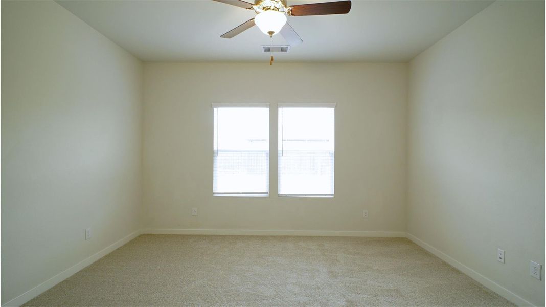 Spacious, unfurnished interior of a new home in Lonestar Collection at Aurora, Katy (Image 18).