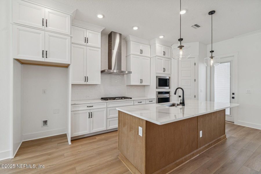 Furnished interior view inside a new home in , Jacksonville (Image 9).