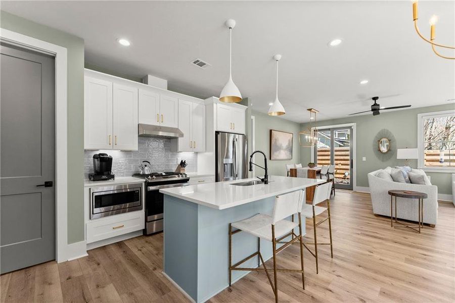 Furnished interior view inside a new home in , Gainesville (Image 14).