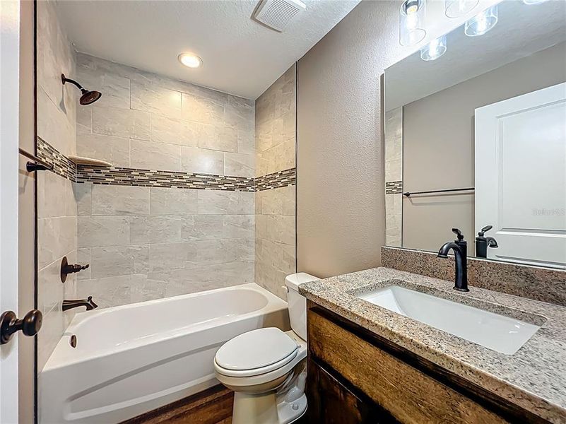 Furnished interior view inside a new home in , Lake Panasoffkee (Image 8).