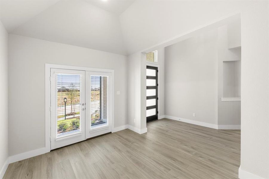 05. 1232 Unity - Dining