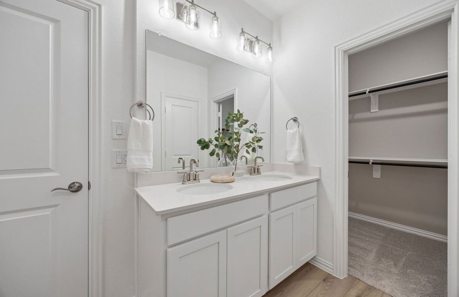 Representative furnished interior of a home built from the Emory by Pulte Homes in Wilson Creek Meadows, Celina (Image 18).