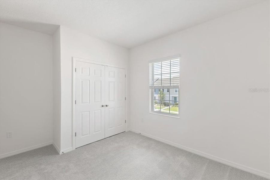 Spacious, unfurnished interior of a new home in Brixton, St. Cloud (Image 11).
