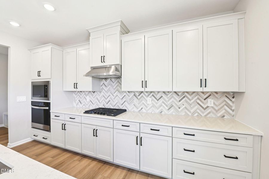 12-web-or-mls-Raleigh - Watkins Glen - 3