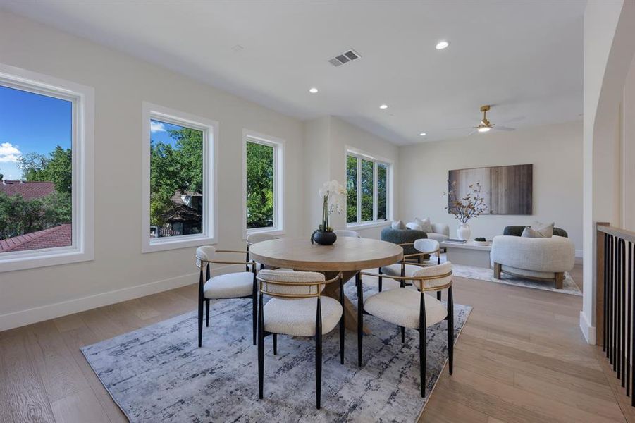 Furnished interior view inside a new home in , Dallas (Image 10).