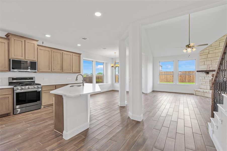 Furnished interior view inside a new home in Stone River Glen, Royse City (Image 6). Furnished interior view inside a new home in Stone River Glen, Royse City (Image 6).