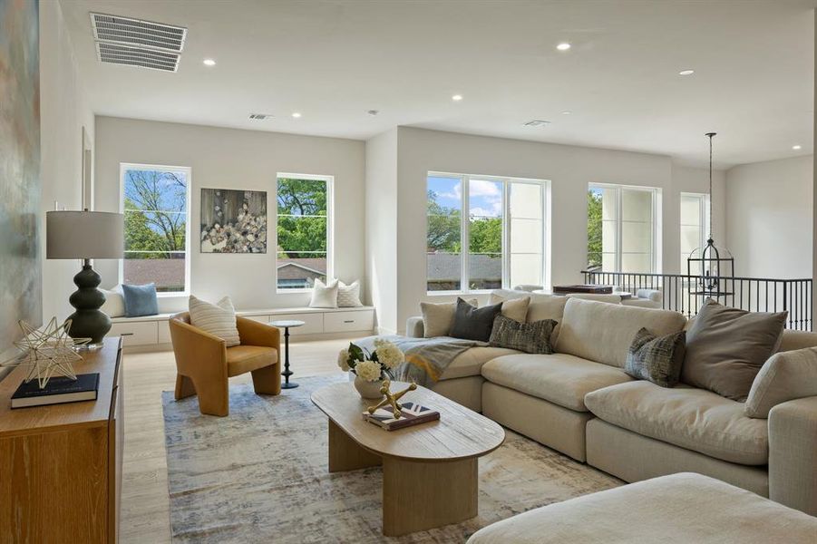 Furnished interior view inside a new home in , Dallas (Image 34).