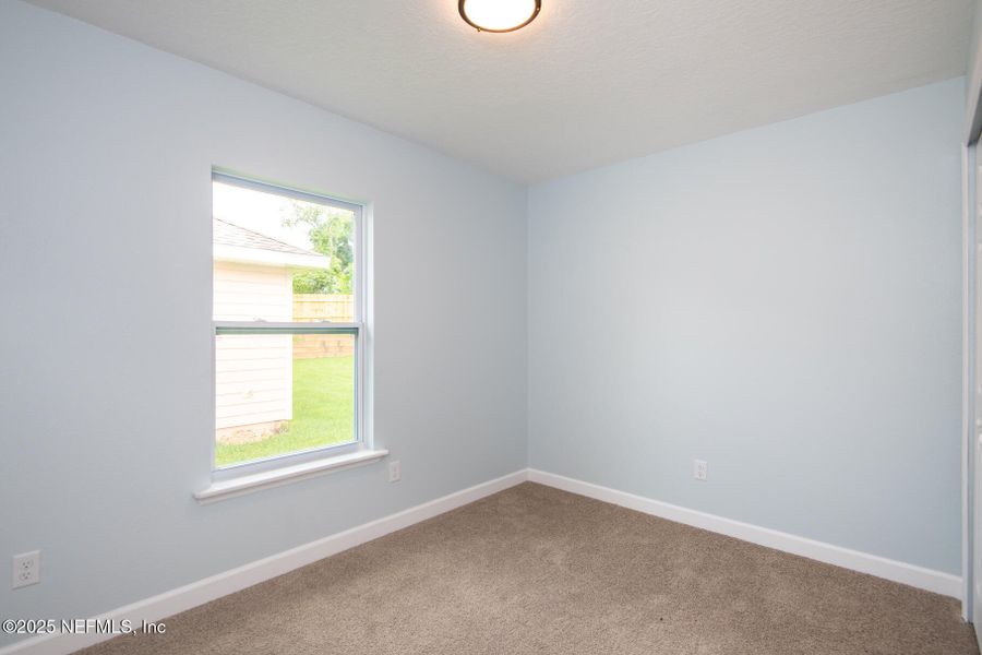 Spacious, unfurnished interior of a new home in , Palatka (Image 20).